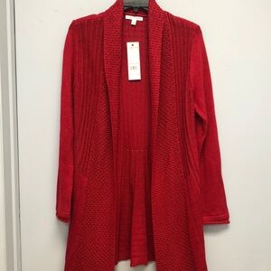 Notations shall collar sweater